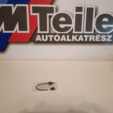 (GYÁRI ÚJ) BMW USB Kábel 