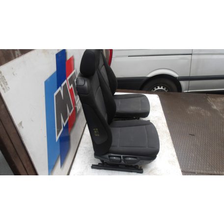 [GYÁRI BONTOTT] BMW E92 SZÖVET BELSŐ