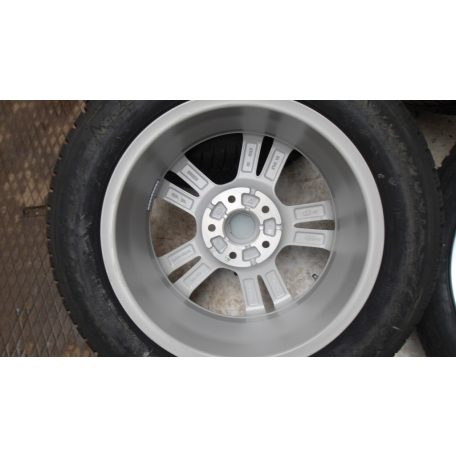 (ÁR/DB)[GYÁRI ÚJ] HYUNDAI KONA TÉLI FELNI  DUNLOP 205/60R16 DOT4022 6.5JX16 ET45