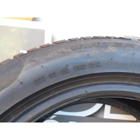 [GYÁRI HASZNÁLT] PIRELLI SOTTOZERO | RSC | DOT 2816| 5.5mm | 225/55R187