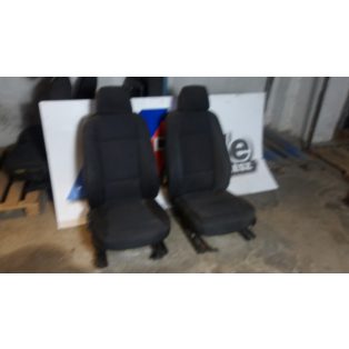 [GYÁRI BONTOTT] BMW E81 SZÖVET BELSŐ 