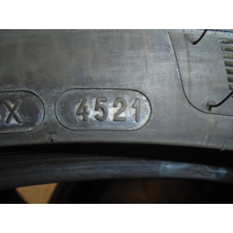 ÁR/GARNITÚRA (4DARAB!) [GYÁRI HASZNÁLT] 2 MÉRET!, NYÁRI GUMI - MICHELIN PILOT SPORT 4S - ELSŐ: 275/35ZR19 - 100Y- (DOT: 4721) HÁTSÓ: 285/30ZR20 - 99Y (DOT:4521)