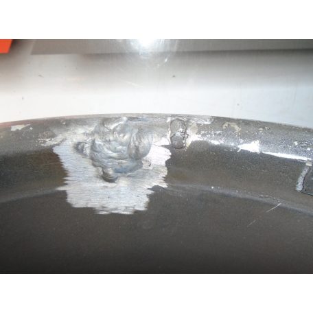 BMW LM Rad M Doppelspeiche 135 (8x18 ET:20) - E60/E61 (Javított, heggesztett)