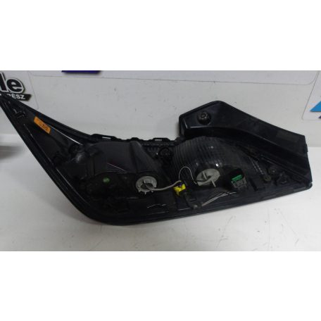 (GYÁRI BONTOTT) HYUNDAI KONA JOBB HÁTSÓ LÁMPA 92406-79600 2017-2023