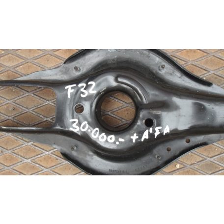ÁR/DB (GYÁRI BONTOTT) BMW F32 HÁTSÓ LENGŐKAR 6867541