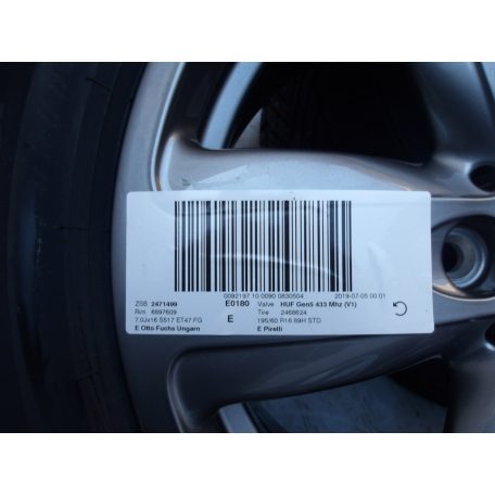 ÁR/SZETT[GYÁRI ÚJ] BMW TÉLI KERÉKSZETT F40/F44 7JX16 ET47 6897609 PIRELLI WINTERCONTACT 195/60R16 DOT2319 6.8mm