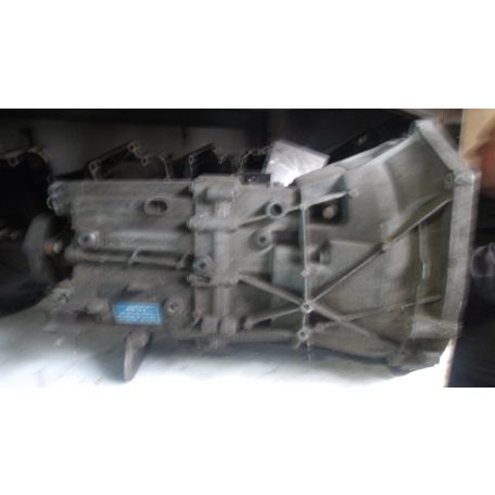 [GYÁRI BONTOTT] BMW - MANUÁL VÁLTÓ E90 N47D20A 177Le