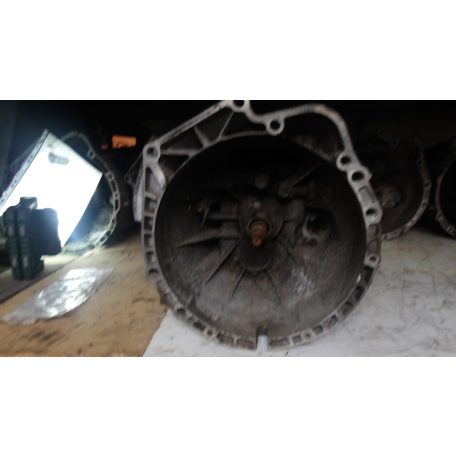[GYÁRI BONTOTT] BMW - MANUÁL VÁLTÓ E90 N47D20A 177Le