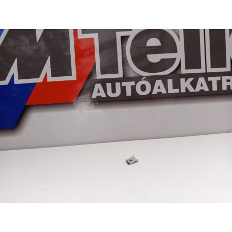 (GYÁRI ÚJ) BMW Karosszéria-rögzítő ÁR/DB 5-ös: E60 + LCI, E61 + LCI 6-os: E63 + LCI, E64 + LCI 7-es: E65, E66 Z4: E89