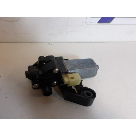 [GYÁRI BONTOTT] BMW JOBB HÁTSÓ ABLAKROLÓ EMELŐ MOTOR F01/F02 9168840
