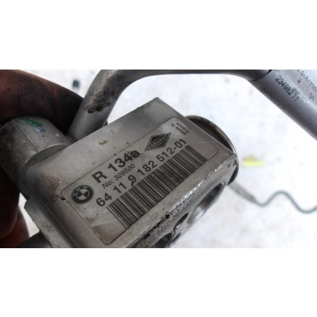 [GYÁRI BONTOTT] BMW VÍZCSŐ E8X/E9X SZÉRIA ÉS E84 9151733