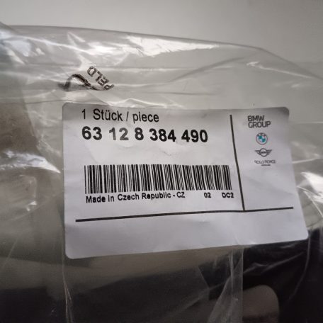 (GYÁRI ÚJ) BMW Tömítés jobb oldali  3-as E46