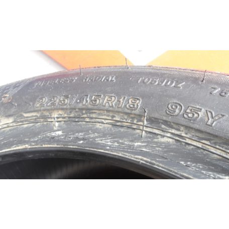 ÁR/DB[GYÁRI HASZNÁLT BRIDGESTONE 225/45R18 / 255/40R18 NYÁRI GUMI DOT4723