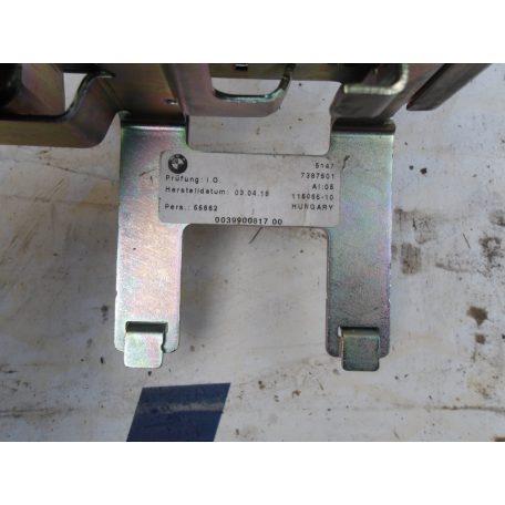 [GYÁRI BONTOTT]BMW HÁTSÓ KALAPTARTÓ TARTÓ BAL OLDALI G30/G31