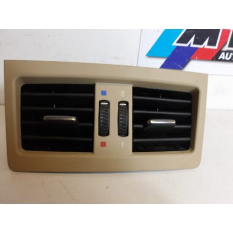 [GYÁRI BONTOTT] BMW E90/E91 HÁTSÓ SZELLŐZŐ RÁCS 