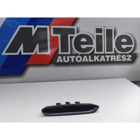 (GYÁRI ÚJ) BMW DÍSZBETÉT BAL 2-es F44