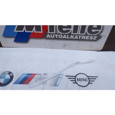 [GYÁRI ÚJ] BMW G05 G07 JOBB ELSŐ ajtótömítés A oszlop 9465616