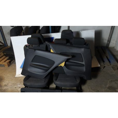 [GYÁRI BONTOTT] BMW E81 SZÖVET BELSŐ