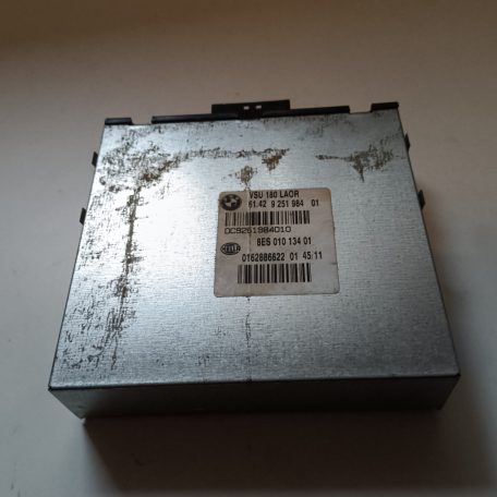 (GYÁRI HASZNÁLT) BMW Feszültség átalakító 1 F20 / F21 / 3 F30+LCI / F35 / 5 F10+LCI / F11+LCI / 6 F06 / F12+LCI / F13 / X3 F25