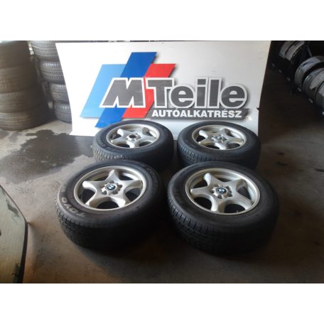 (ÁR/DB)[GYÁRI BONTOTT] BMW TÉLI FELNI 8JX17 ET40 TOYO COUNTRY 235/65R17 5.5mm X5 E53
