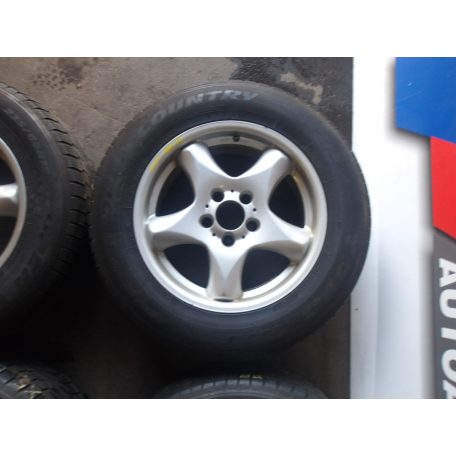 (ÁR/DB)[GYÁRI BONTOTT] BMW TÉLI FELNI 8JX17 ET40 TOYO COUNTRY 235/65R17 5.5mm X5 E53