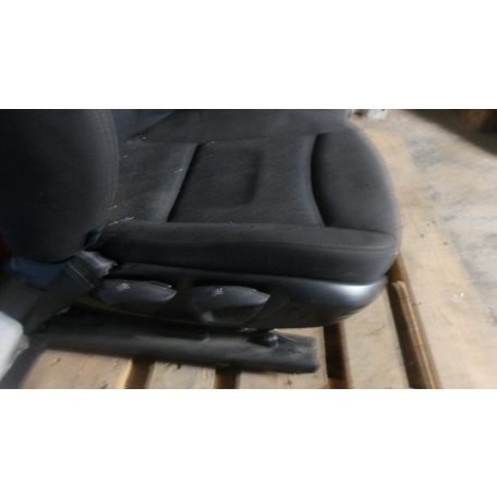 [GYÁRI BONTOTT] BMW E91 FEKETE SZÖVET BELSŐ ÜLÉSEK