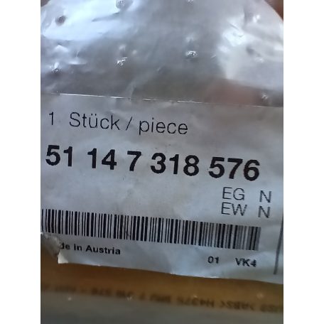 (GYÁRI ÚJ) BMW Öntapadós matrica "XDrive" 1-es F20 / F21 / 2-es F22+LCI / F23 / 3-as  F30+LCI / F31+LCI / 4-es F32+LCI / F33+LCI / F36+LCI / 5-ös F07 GT+LCI / F10+LCI / 6-os F06+LCI / F12+LCI 