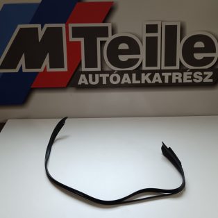 (GYÁRI ÚJ) BMW Tömítés 3-as E90+LCI / E91+LCI