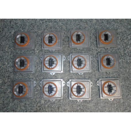 ÁR/DB [GYÁRI BONTOTT] BMW - LED FÉNYSZÓRÓ VEZÉRLŐ MODUL - X1 / Z4 / E84 LCI ; E89