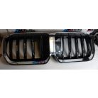 [GYÁRI BONTOTT] BMW HŰTŐRÁCS + radartakaró fedél | X1 U11 | 51 13 9883426 + 51 13 8737208