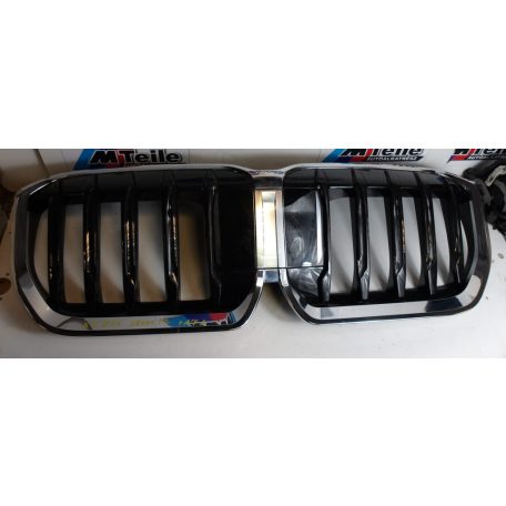 [GYÁRI BONTOTT] BMW HŰTŐRÁCS + radartakaró fedél | X1 U11 | 51 13 9883426 + 51 13 8737208