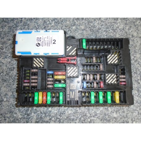 [GYÁRI ÚJSZERŰ] BMW - BIZTOSÍTÉK TÁBLA - X3 ; X4 / G01 ; G02 