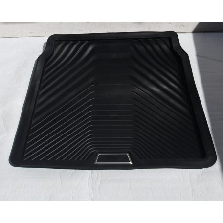 [GYÁRI ÚJSZERŰ] BMW CSOMAGTÉR TÁLCA | 3-AS / 4-ES / M3 / M4 | 51 47 2461166