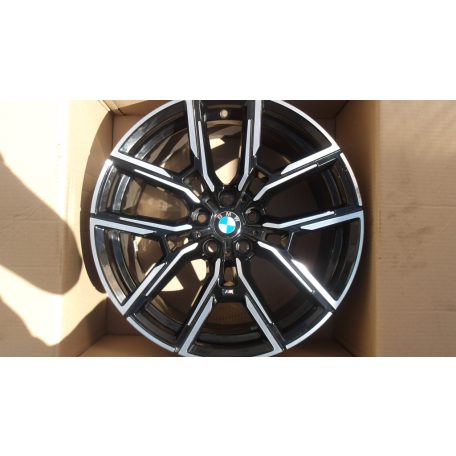 [GYÁRI BONTOTT] BMW G26 FELNI STYLE 859M 8.5JX19 ET35 5A504D7