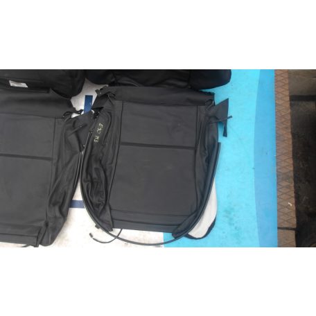 ÁR/OLDAL[GYÁRI BONTOTT] BMW E90 M3 FEKETE BŐR ELSŐ KÉT ÜLÉS PÁRNA ÉS TÁMLA 