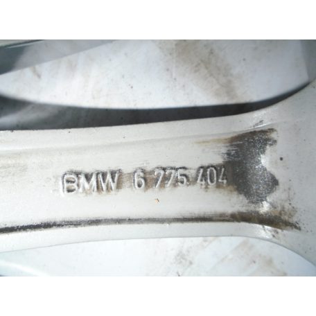 BMW LM Rad Vielspeiche 235-19" (heggesztett)