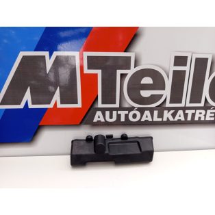 (GYÁRI ÚJ) BMW Csomagtérfedél-zár burkolat X1 E84