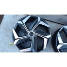 1DB [GYÁRI BONTOTT] HYUNDAI TUCSON FELNI 7.5JX19 ET51 52910-N7320