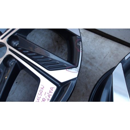 1DB [GYÁRI BONTOTT] HYUNDAI TUCSON FELNI 7.5JX19 ET51 52910-N7320