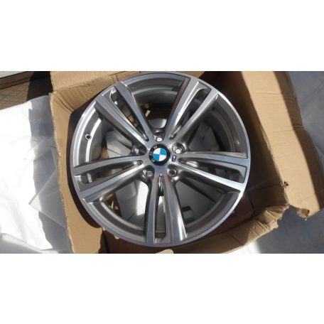 [GYÁRI ÚJ]BMW FELNI STYLE 442M 8JX19 ET36  F30/F31/F32/F33/F36 7846780