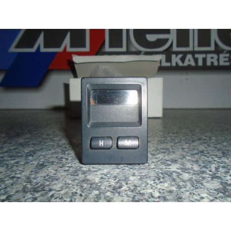 [GYÁRI HASZNÁLT] BMW - DIGITÁLIS ÓRA - 3-AS / E36 , Z3 
