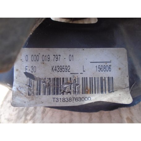 [GYÁRI BONTOTT] BMW - HÁTSÓ BAL OLDALI CSONKÁLVÁNY - F30 6792521