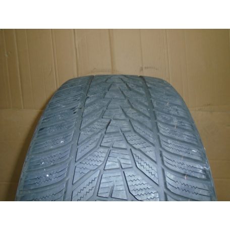 1 DARAB! [GYÁRI BONTOTT] TÉLI GUMI - 255 / 40 R18 - 99V - HANKOOK - WINTER ICEPT EVO 3 - DOT: 2322 - 6,1MM