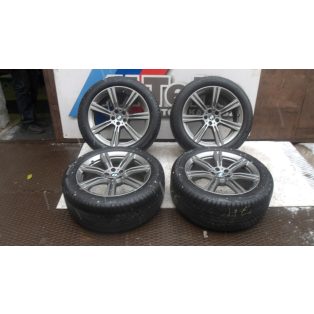   ÁR/DB[GYÁRI HASZNÁLT] BMW G05/G06 STYLE 736 TÉLI FELNI SZETT 9JX20 ET35 6883753 BRIDGESTONE 275/45R20 2019 4.8mm