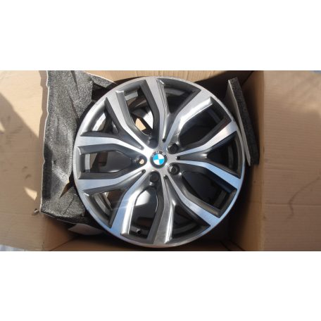 [GYÁRI BONTOTT] BMW F48/F39 FELNI STYLE 511 8JX19 ET47 6851785