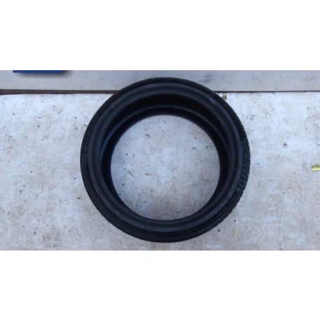 [GYÁRI HASZNÁLT] MICHELIN PILOT SPORT4 NYÁRI GUMI 275/35R22 DOT4623