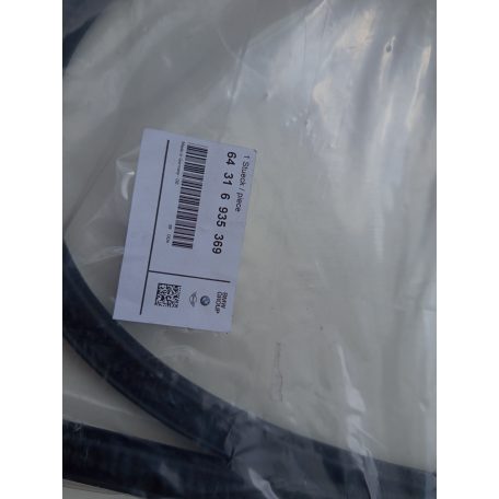 (GYÁRI ÚJ) BMW Profiltömítés 1-es E81 / 1-es E82 / 1-es E87+LCI / 1-es E88 / 3-as E90+LCI / 3-as E91+LCI / 3-as E92+LCI / 3-as E93+LCI / X1 E84