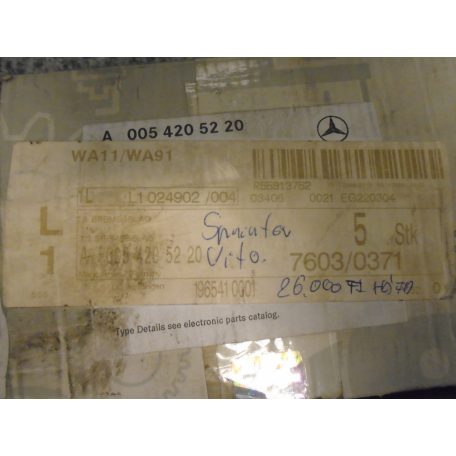 [GYÁRI ÚJ] MERCEDES-BENZ - VITO | FÉKBETÉT | A0054205220