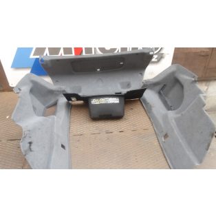  (GYÁRI BONTOTT) BMW F01/F02 CSOMAGTÉRKÁRPIT SZETT EGYBE