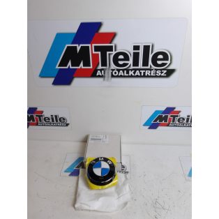   (GYÁRI ÚJ) BMW Embléma HÁTSÓ CSOMAGTÉR G22/G23+LCI/G82/G83 M4